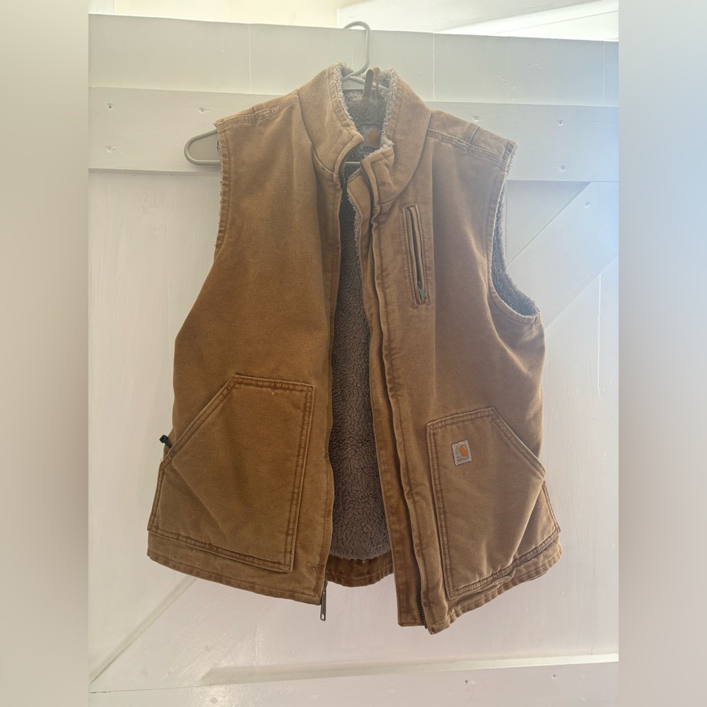 Women’s carhartt vest